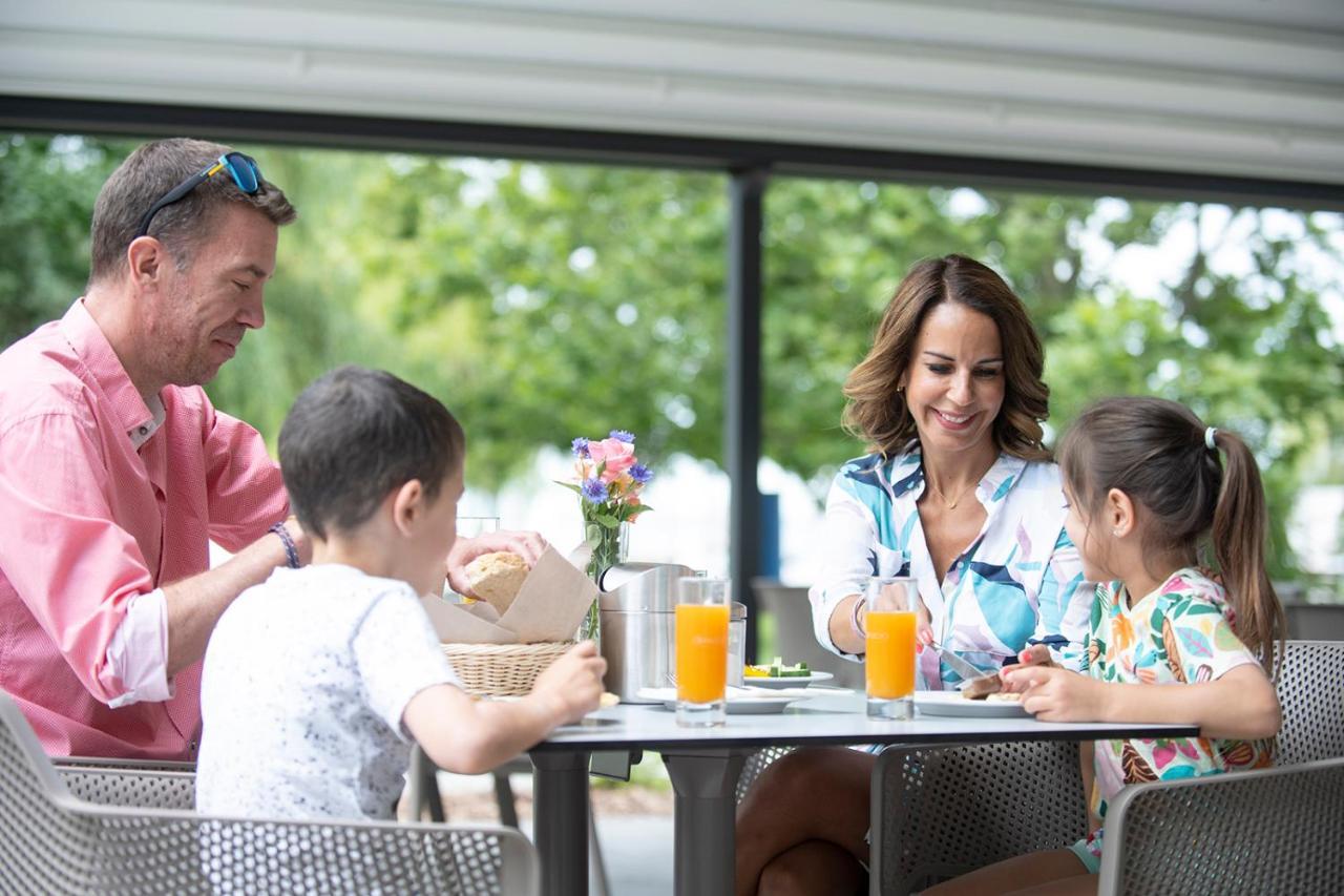 Hotel Marina Port Balatonkenese Luaran gambar