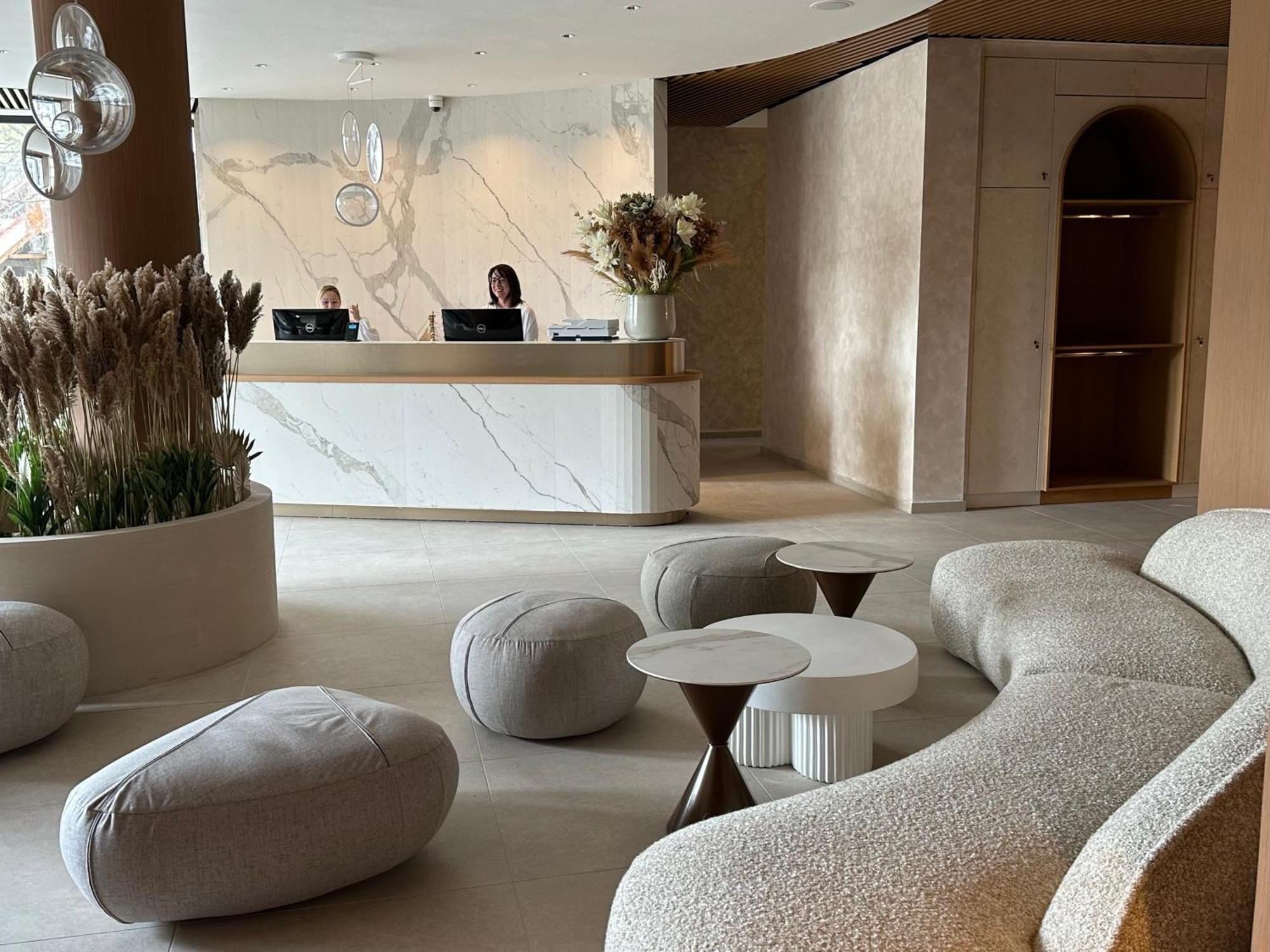 Hotel Marina Port Balatonkenese Luaran gambar