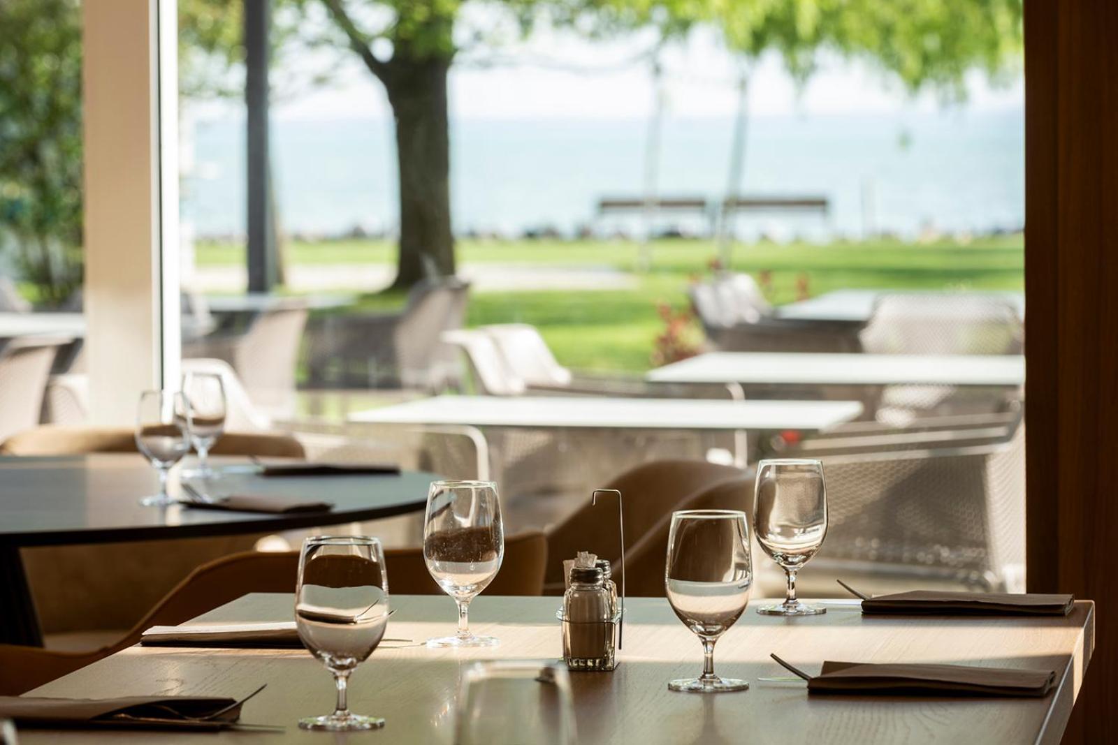 Hotel Marina Port Balatonkenese Luaran gambar